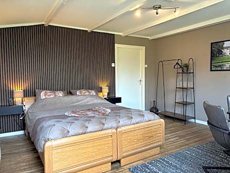 B&B Warnstee