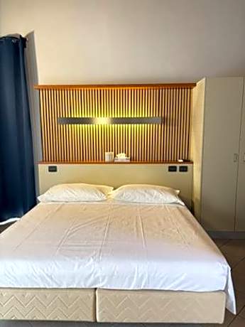Albavillage Rooms & Camping