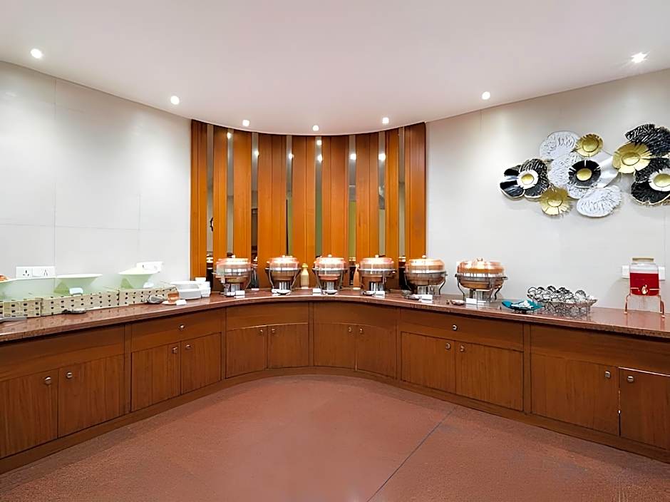 7 Apple Hotel Pimpri Pune