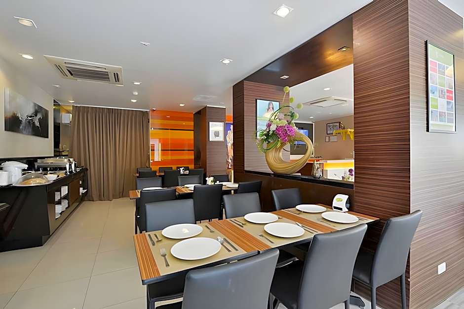 Arawana Express Phromphong