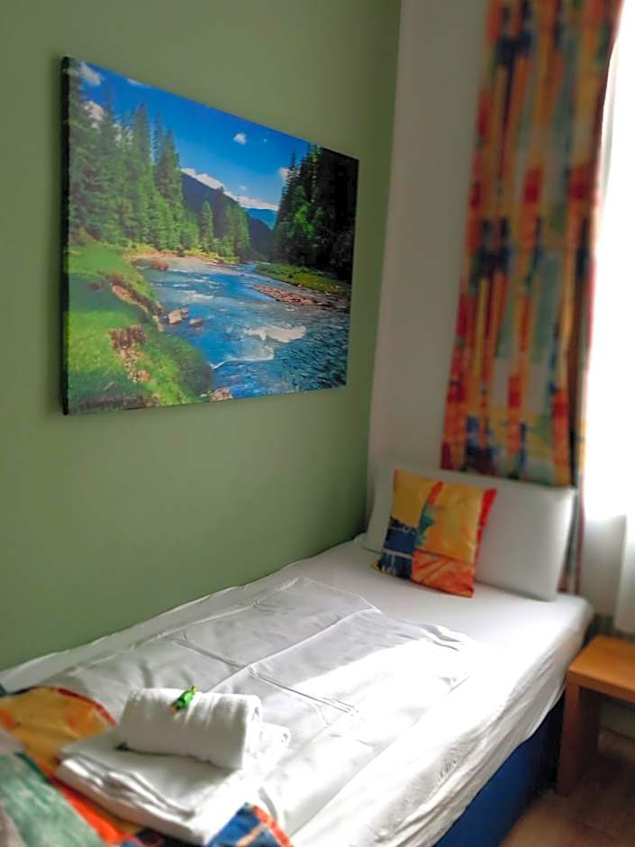 Hotel Karolinger