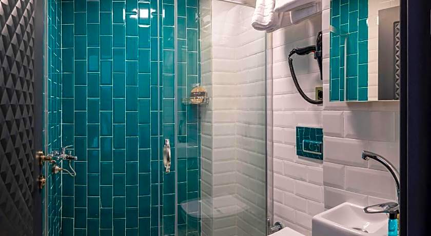 Heaven Inn Airport Hotel