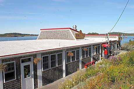 The Inn on the Wharf