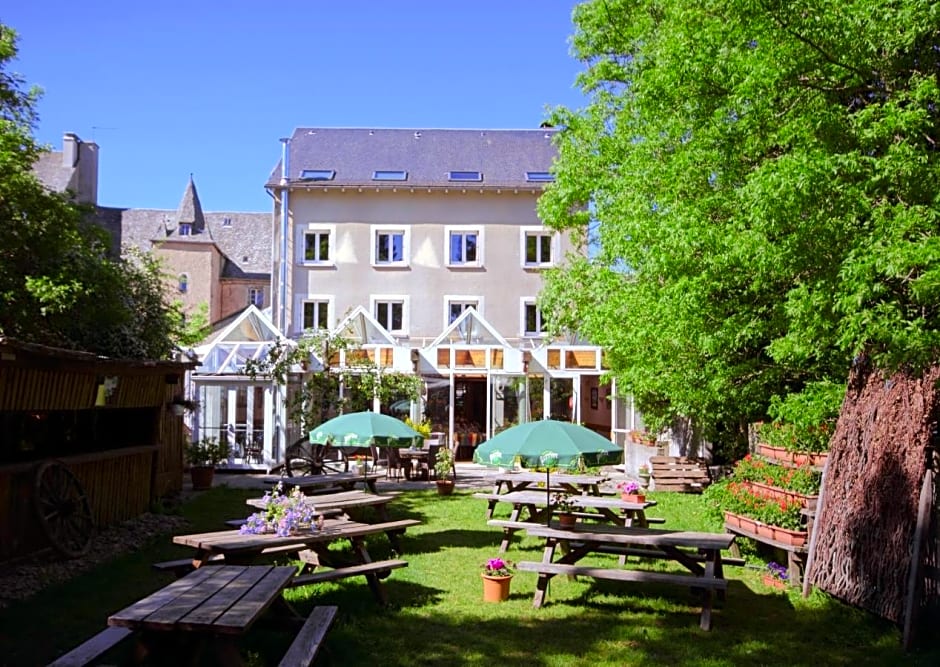 Logis Hotel Aubrac