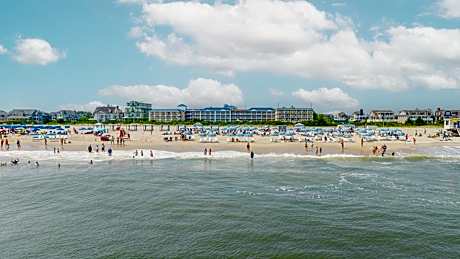 La Mer Beachfront Resort