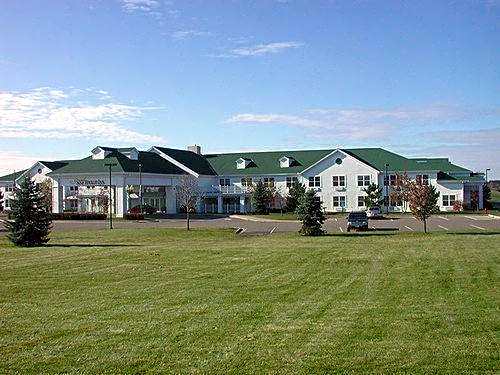 Grand Hinckley Inn