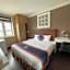 Pinus Hotel