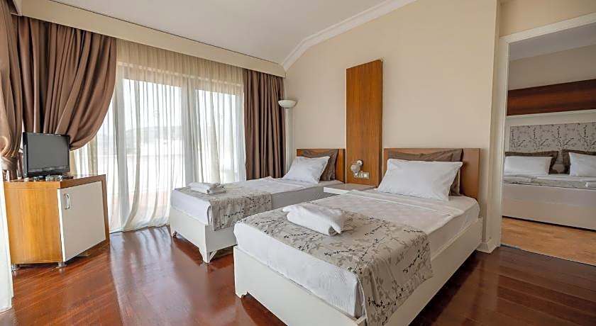 Sentinus Beach Hotel