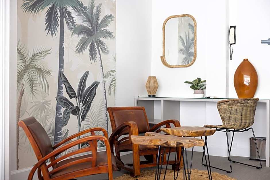 Hôtel La Villa Juan Beach