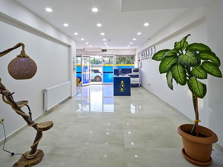 Royal City Hotel Old Town