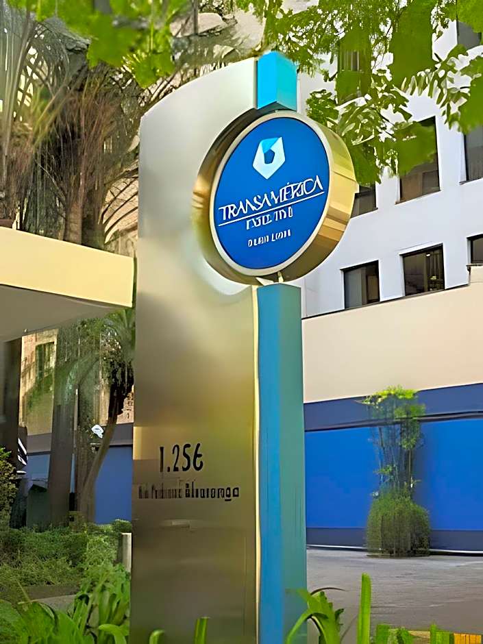 Flat particular dentro do Hotel Executive Faria Lima!