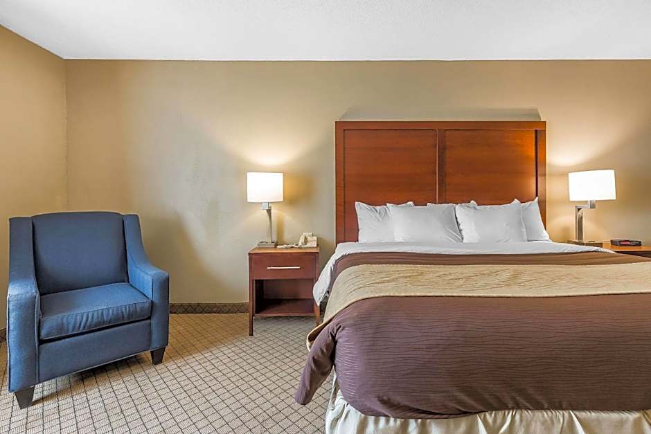 Comfort Inn & Suites South Bend