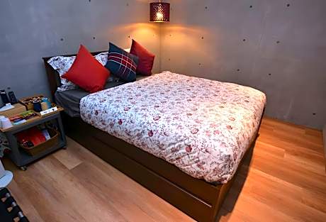 Standard Double Room with Shared Bathroom