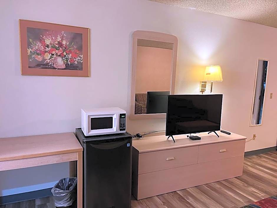 Western Inn Lakewood