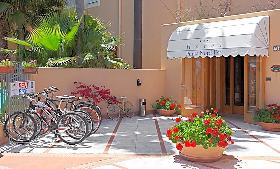 Hotel Punta Nord Est