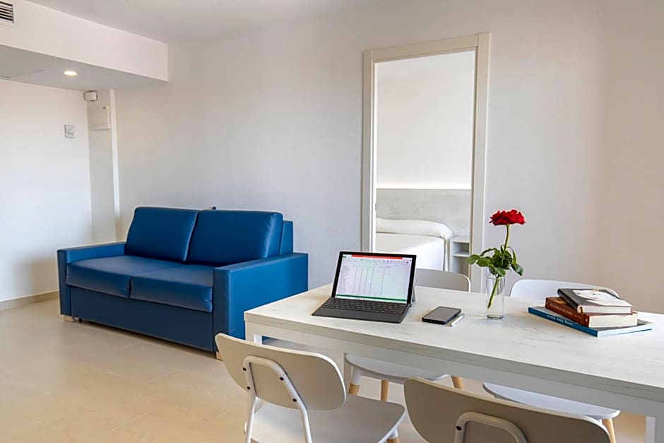 Aparthotel BCL Levante Lux