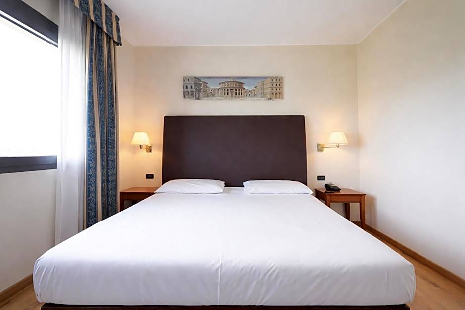 LVG Hotel Collection - Riz