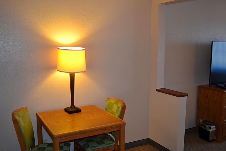 Country Inn & Suites by Radisson, Fairview Heights