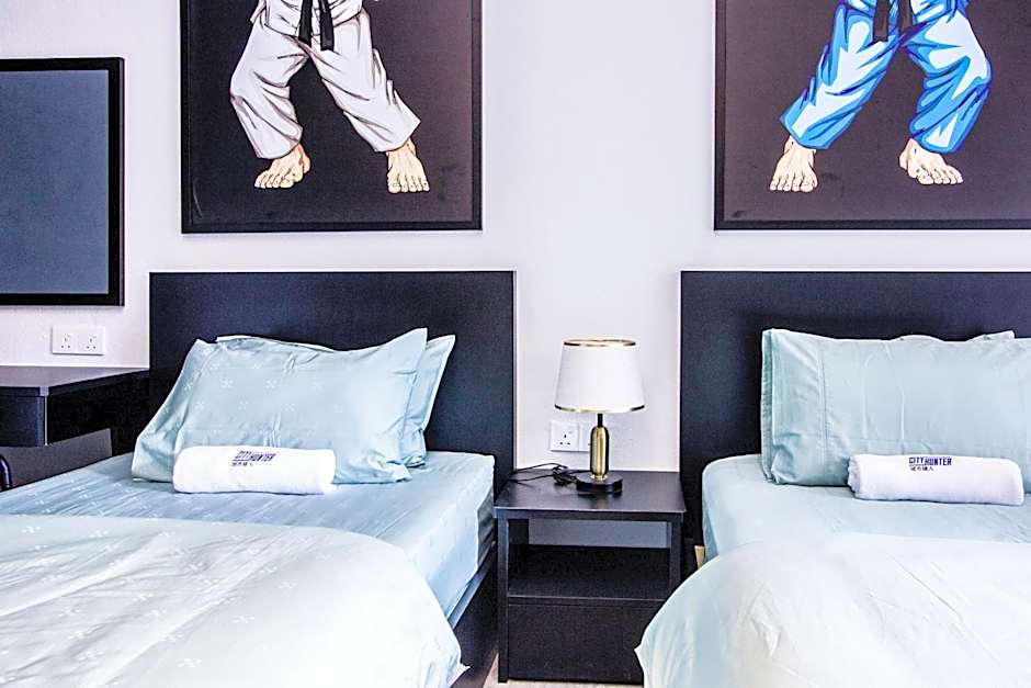 CITY HUNTER At Georgetown