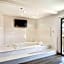 Studio 6 Suites Lawndale, CA South Bay