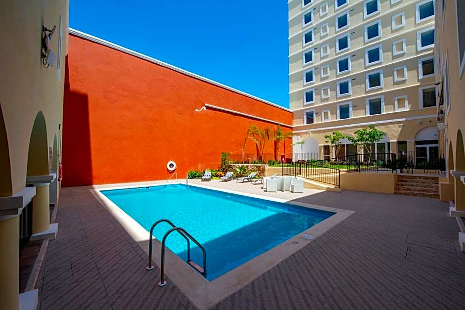 Holiday Inn Express Merida Centro By IHG
