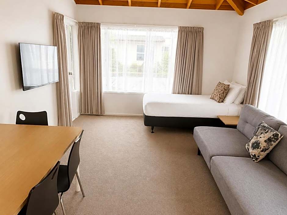 Takapuna Motor Lodge