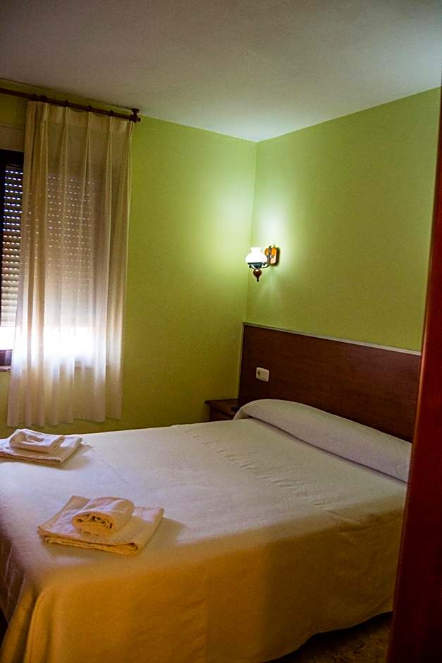 El Roble Hotel Restaurante