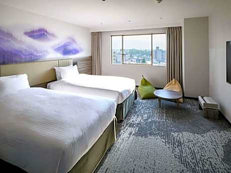 Family Superior Room with Three Single Beds and One Trundle Bed