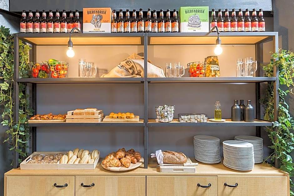 Leonardo Hotel Almere City Center