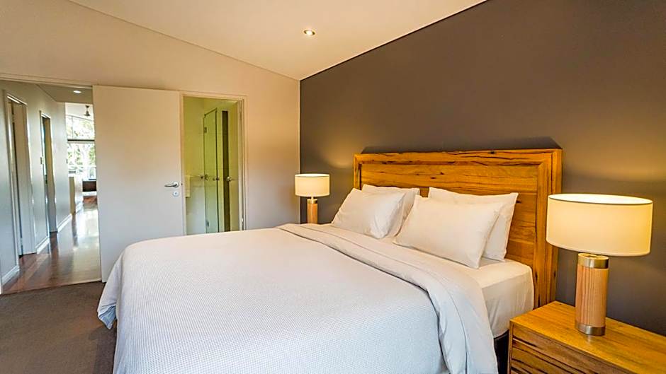 Central Avenue Apartments