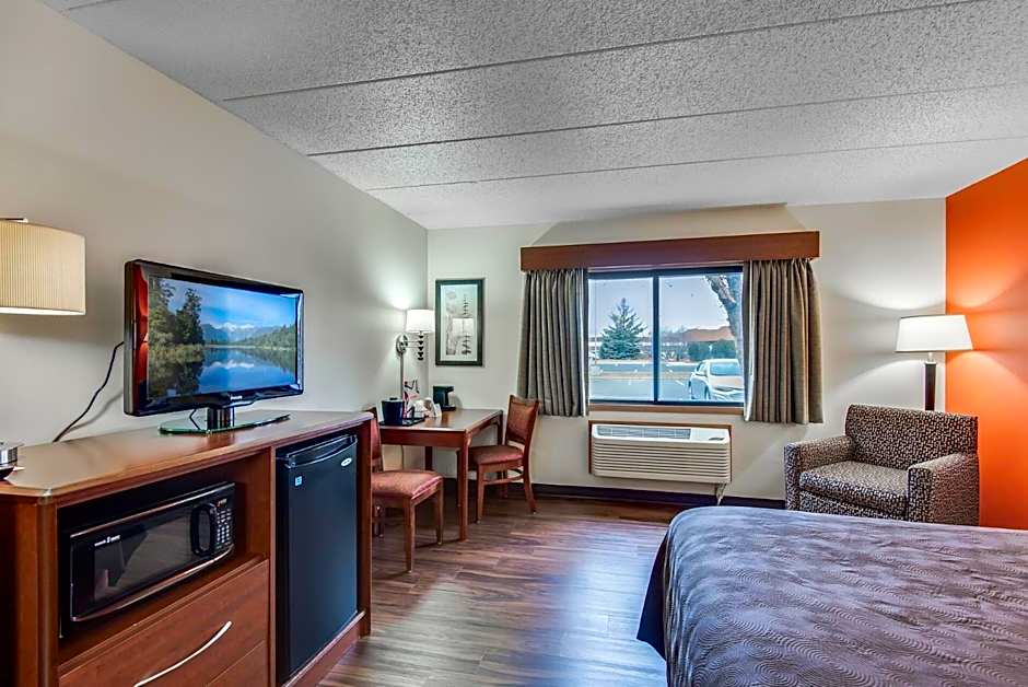 AmericInn by Wyndham Coon Rapids