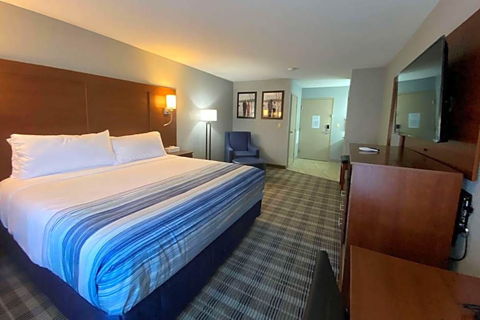 AmericInn by Wyndham Williamsburg