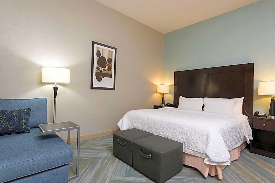 Hampton Inn By Hilton Detroit Roseville