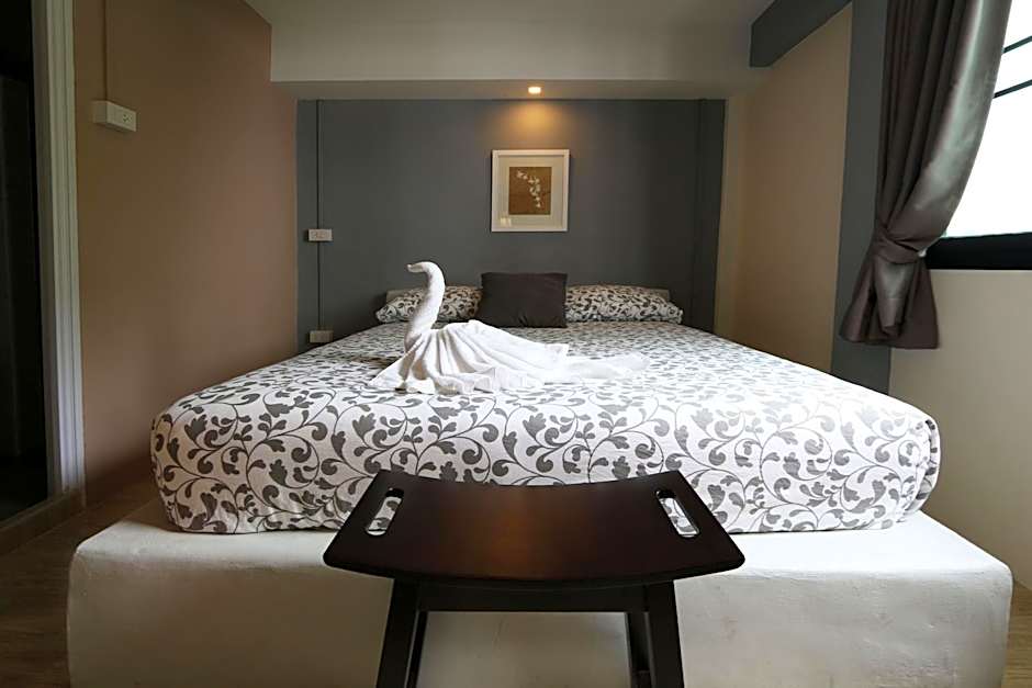 THE BEACH CHA AM Residence