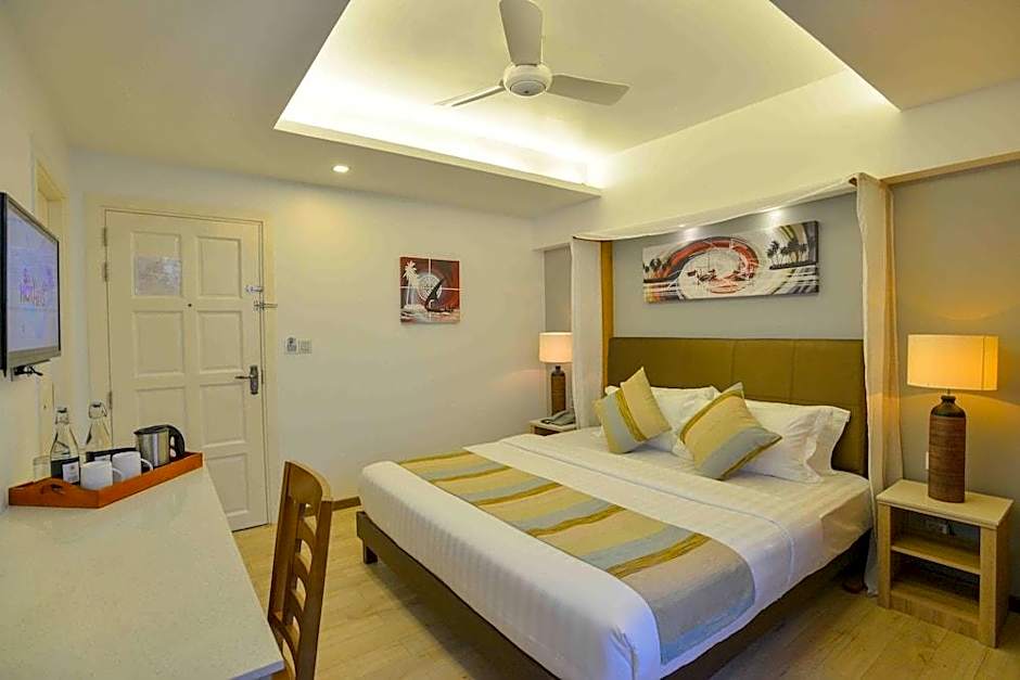 Coconut Tree Hulhuvilla Beach 