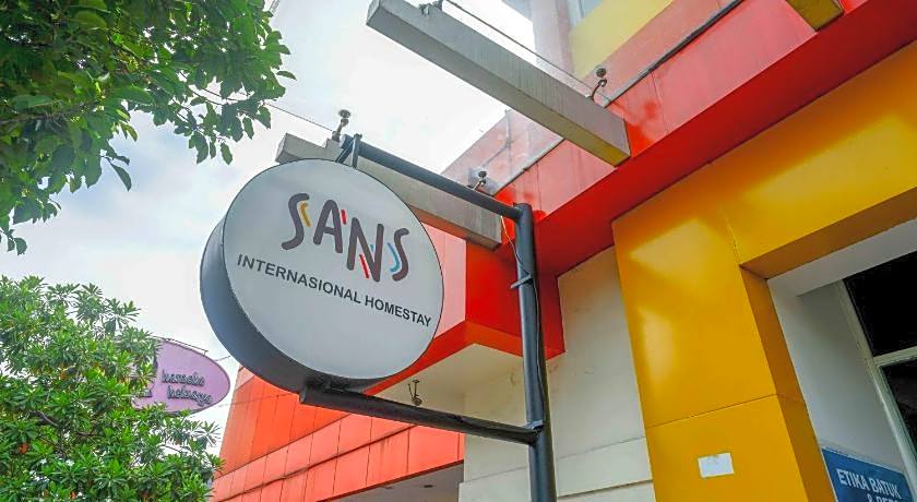 Sans Hotel International Surabaya