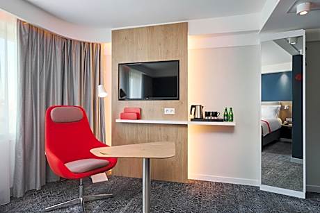 Standard Twin Room with Free Breakfast - Top Floor