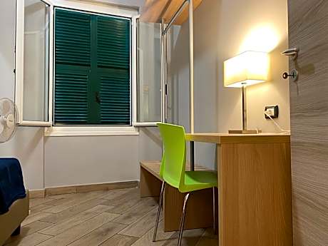 Double Room with Private External Bathroom