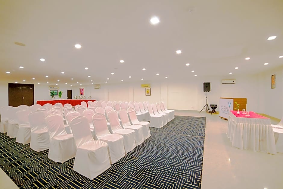 Hotel Clarks Collection Bhavnagar