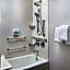 Courtyard by Marriott Newark Elizabeth