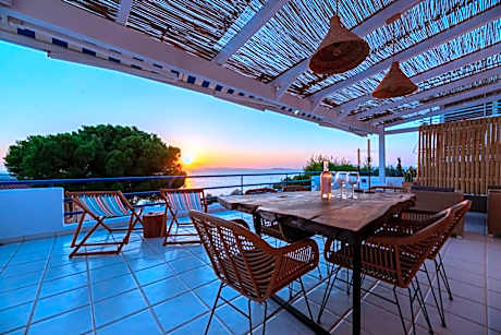 Happy Place Sea View