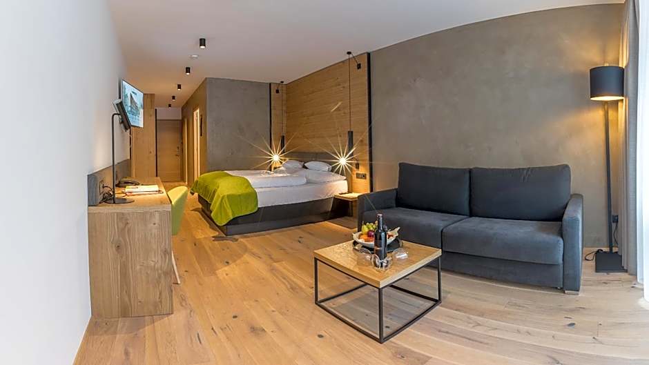 KOSIS Sports Lifestyle Hotel