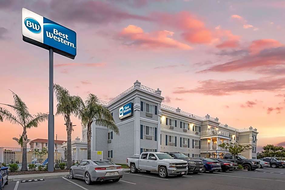 Best Western Salinas Monterey Hotel