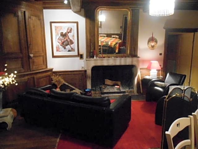 La Maison De Marie-Claire