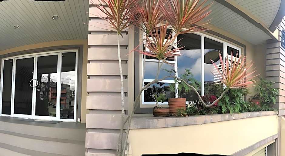 RL Veranda Suites