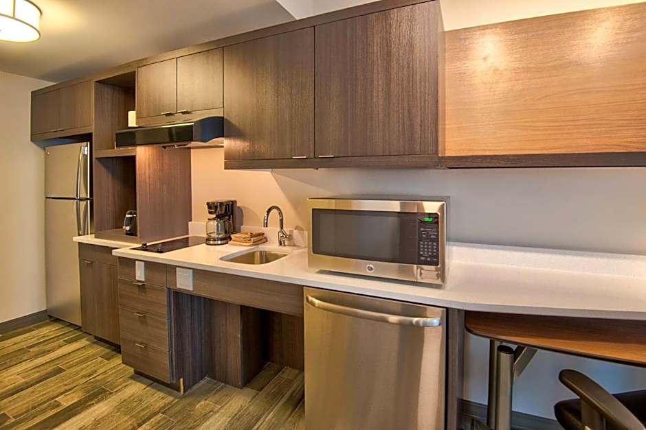 TownePlace Suites by Marriott Miami Airport
