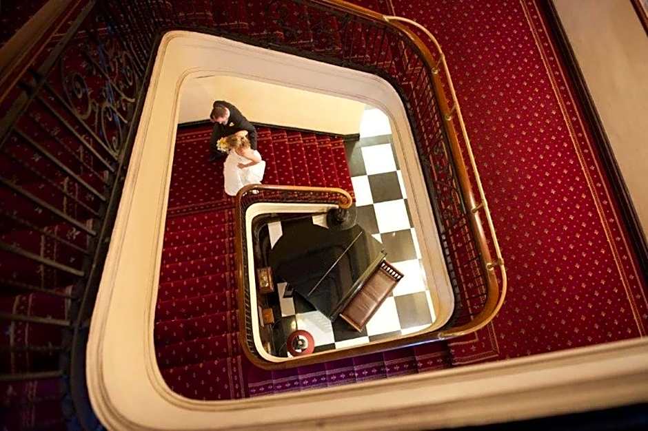 Wellesley Boutique Hotel