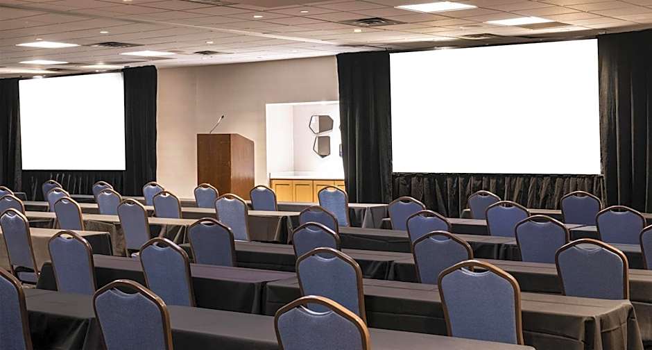 Embassy Suites by Hilton Minneapolis Bloomington Edina