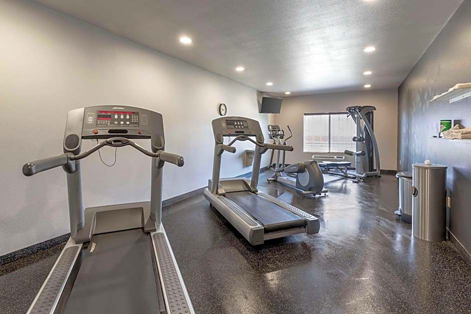 Country Inn & Suites by Radisson, St. Peters, MO