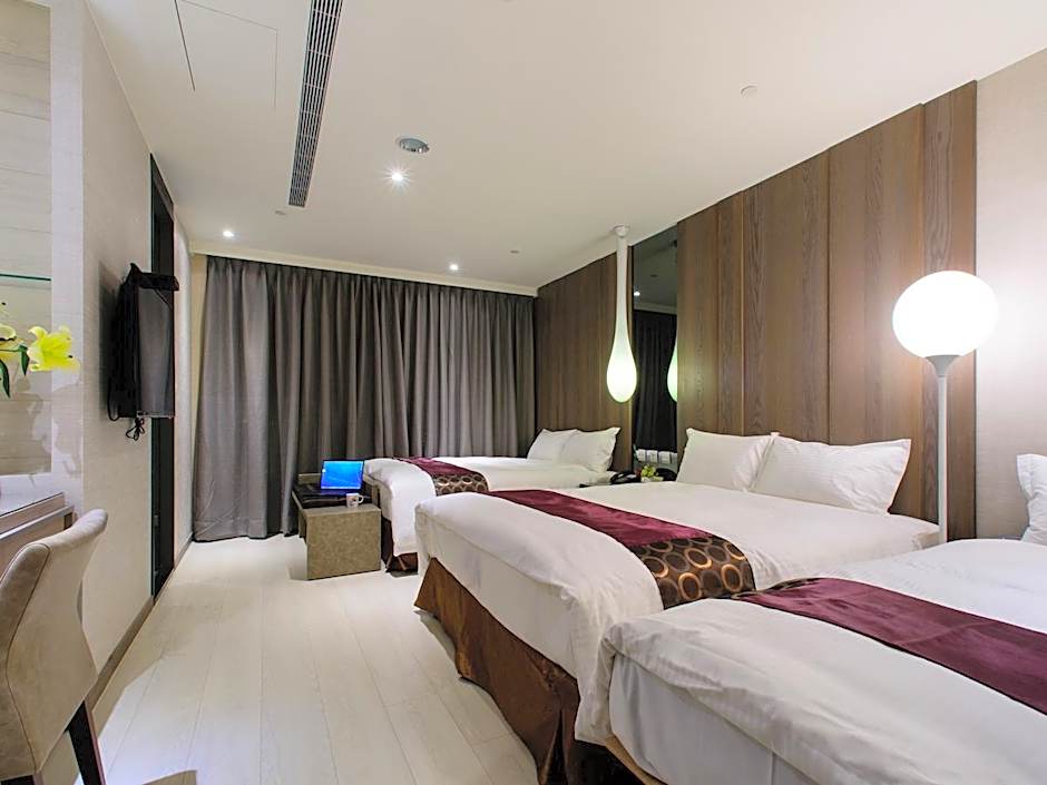 Stay Hotel - Taichung Zhongqing